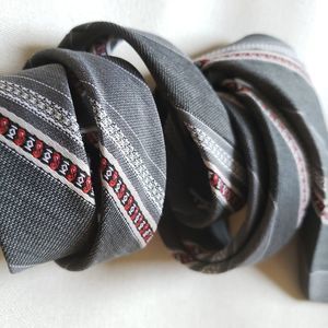 Muted Paisley Boho Bohemian Groom Tie Count Dino